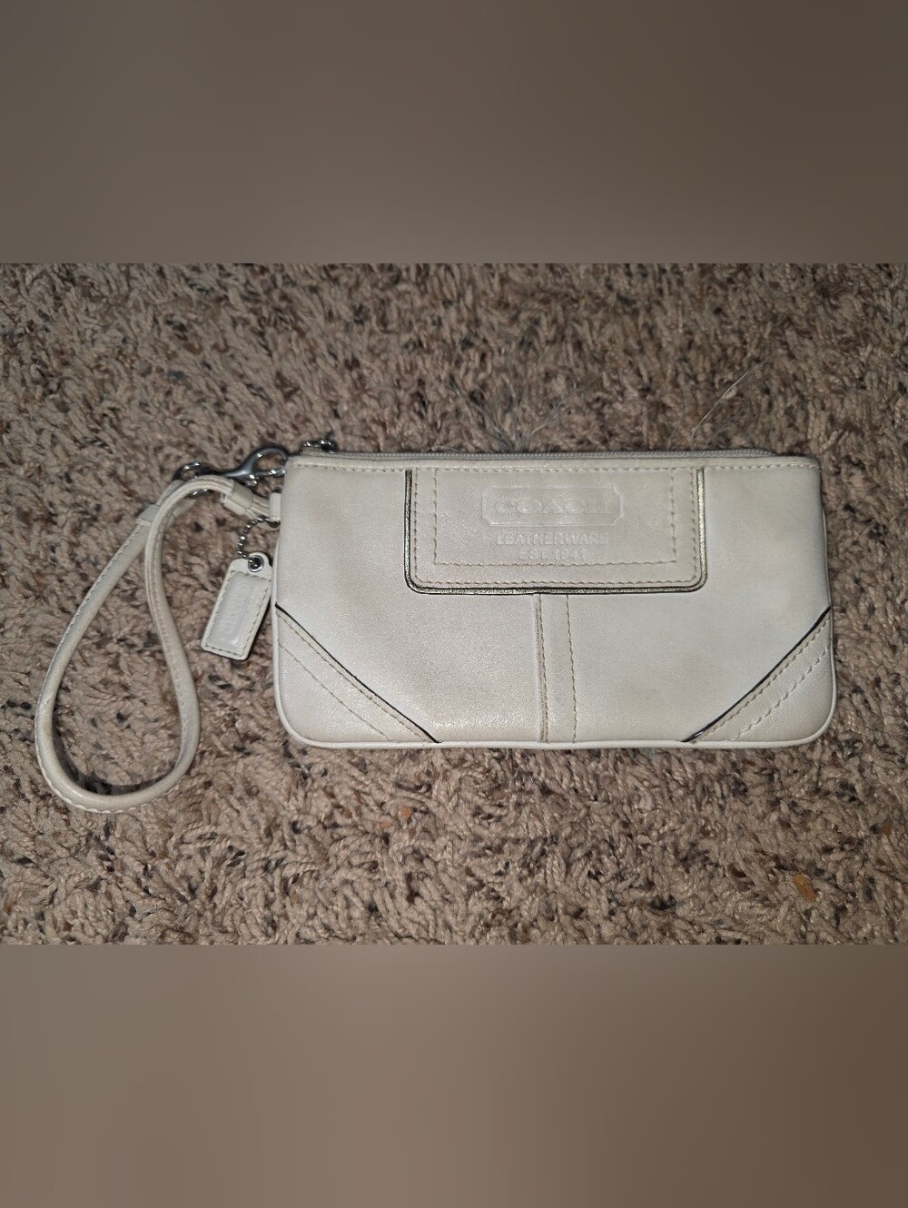 Coach Off-White/cream Leather Zip Wallet Wristlet